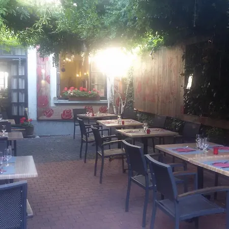 Restaurant Aux Deux Roses