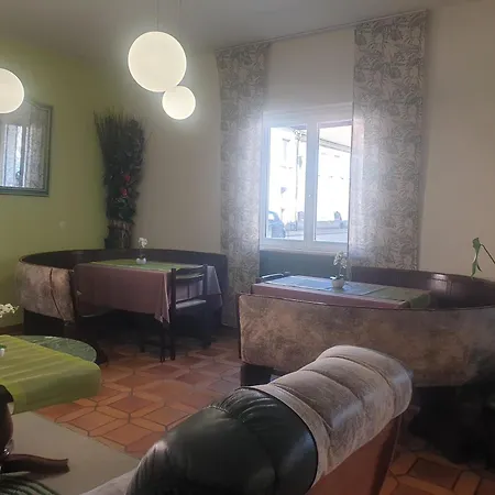 Restaurant Aux Deux Roses 3* Neuf-Brisach