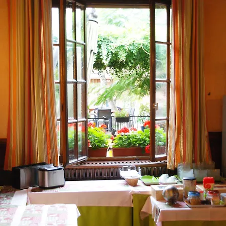 Restaurant Aux Deux Roses