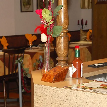 Restaurant Aux Deux Roses 3* Нёф-Бризах