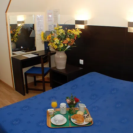 מלון Restaurant Aux Deux Roses
