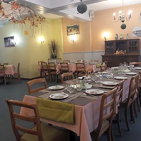 Restaurant Aux Deux Roses 3*