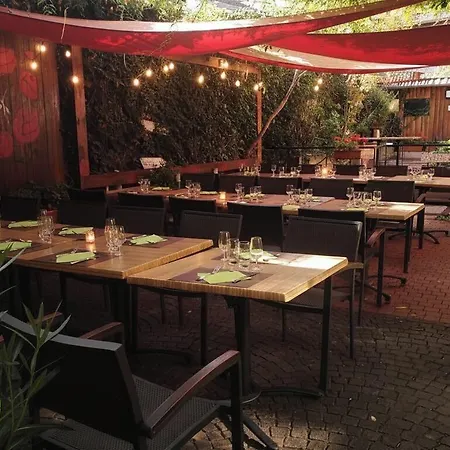 Hotel Restaurant Aux Deux Roses Neuf-Brisach